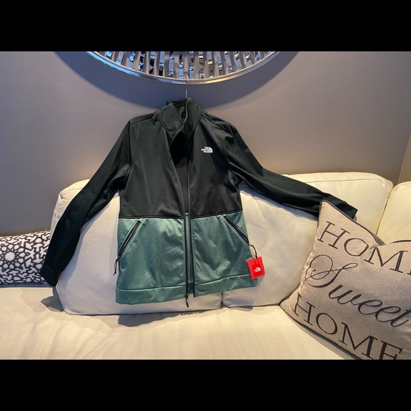 NEW NWT - The North Face jacket color green 2 tones - size Women L - Picture 1 of 6